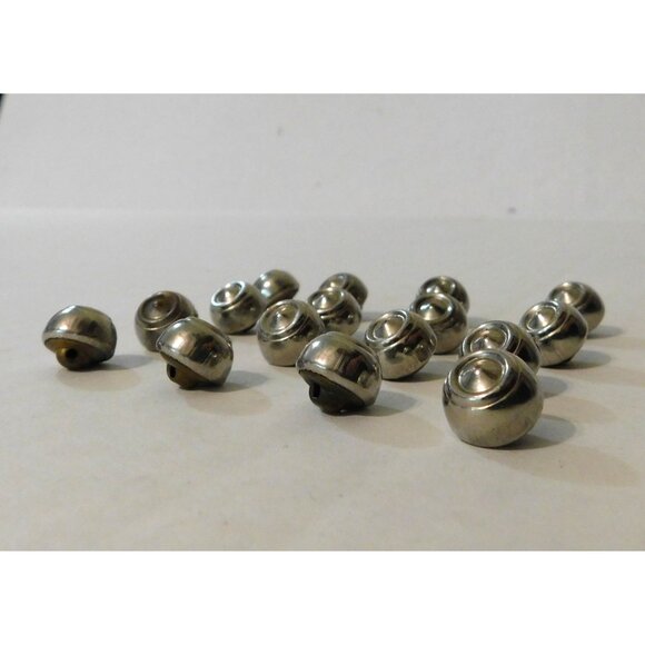 Vintage Metallic Dome Buttons Lot Of 16 Silver Tone 3/8 Inch - Picture 4 of 5